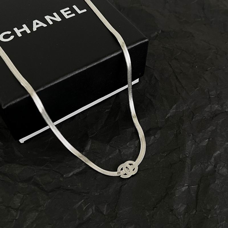 Chanel Necklace 05yxs29